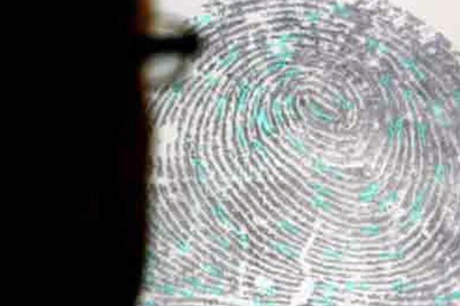 যে গাড়িতে বুরচার্ডের দেহ পাওয়া গিয়েছিল, তাতে কেলসি এবং কেনিসনের আঙুলের ছাপও মিলেছে বলে জানায় পুলিশ। ফলে মৃত্যুরহস্যের কিনারা করতে বেশি সময় লাগেনি।