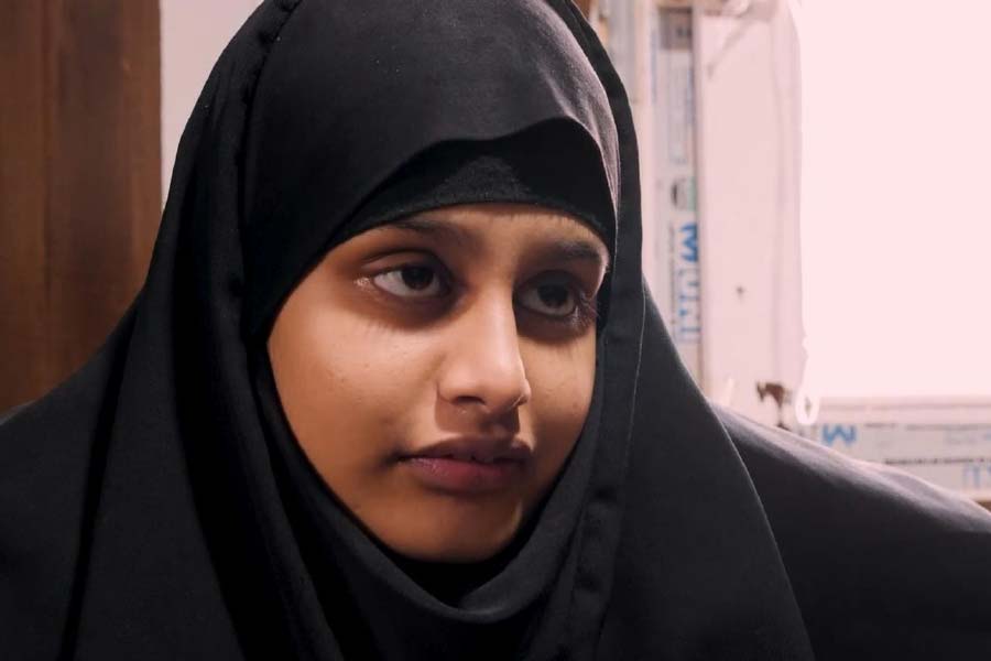 শামিমা জানিয়েছেন, আইএস জঙ্গিদলের বিরুদ্ধে ব্রিটিশ সরকারকে সাহায্য করতে চান তিনি। কী ভাবে এই জঙ্গি দলে যোগ দেওয়ার জন্য সাধারণ মানুষের মগজধোলাই করে তাঁদের প্রভাবিত করা হয়, সেই কৌশল সম্পর্কে ব্রিটিশ সরকারকে জানাতে চান শামিমা। 