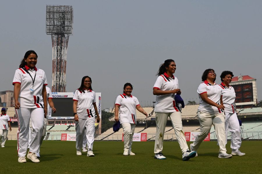 হোয়েলস বনাম শার্কস ম্যাচের একটি মুহূর্ত।