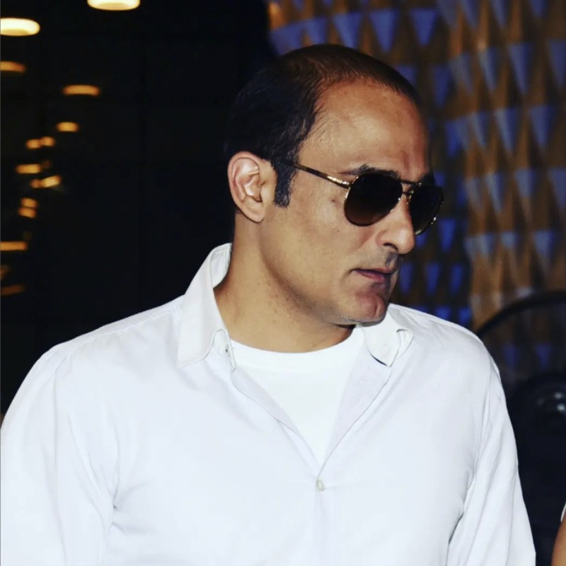 থ্রিলার, রোম্যান্টিক কমেডি ঘরানার একাধিক ছবিতে পর পর অভিনয় করেছিলেন অক্ষয়। কোনও চরিত্রই দর্শকের মনে দাগ কাটতে সক্ষম হয়নি। ২০১৬ সালে ‘ঢিসুম’ ছবিতে জন আব্রাহাম, বরুণ ধাওয়ানের পাশাপাশি অভিনয় করতে দেখা গিয়েছিল অক্ষয়কেও। এই ছবি অভিনেতার জীবনের মোড় ঘুরিয়ে দেয়।