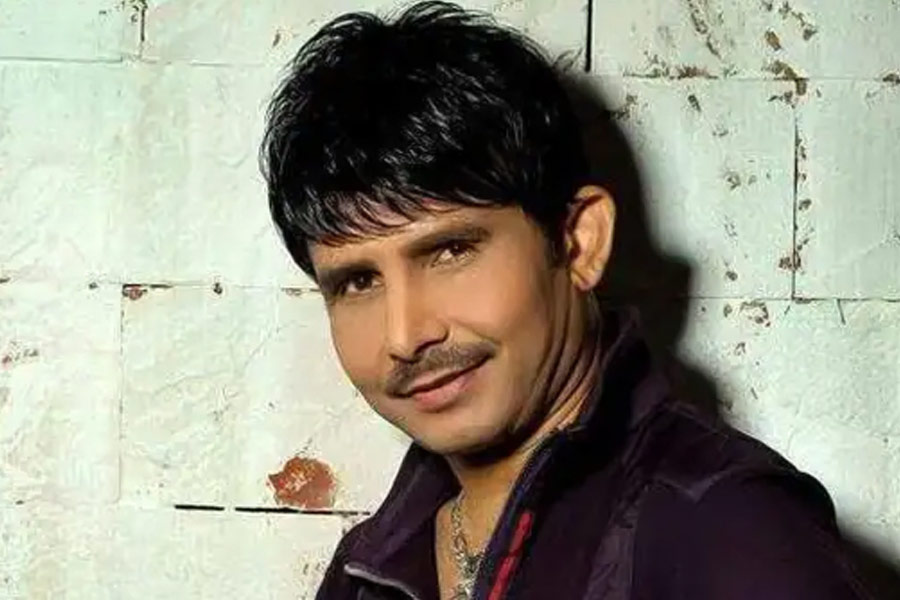 সম্প্রতি পুরনো এই সাক্ষাৎকার নিয়ে সরব হয়েছেন স্বঘোষিত চলচ্চিত্র সমালোচক কমল আর খান বা কেআরকে। প্রয়াত অভিনেতা রাজের ওই পুরনো সাক্ষাৎকারের কিছুটা অংশ টুইটারে পোস্ট করেন কেআরকে।