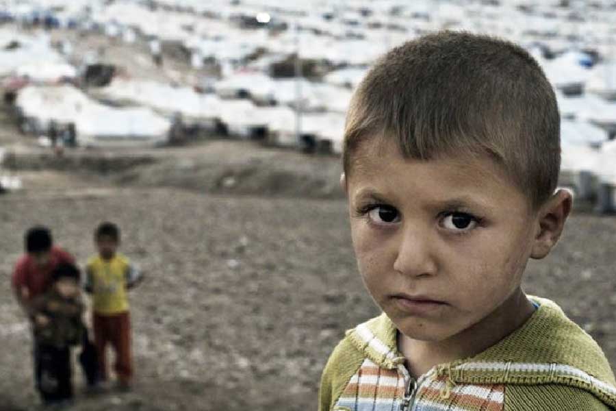 বাচ্চাটি ড্রুজ় সম্প্রদায়ের। পশ্চিম এশিয়ায় ওই সম্প্রদায়ের বাস। আরবিতে কথা বলে তারা। ইজরায়েলে মোট জনসংখ্যার দুই শতাংশ হলেন আদি জনজাতি ড্রুজ়। অষ্টাদশ শতকে ড্রুজ়েরা সিরিয়ায় এসেছিলেন মূলত লেবানন থেকে।