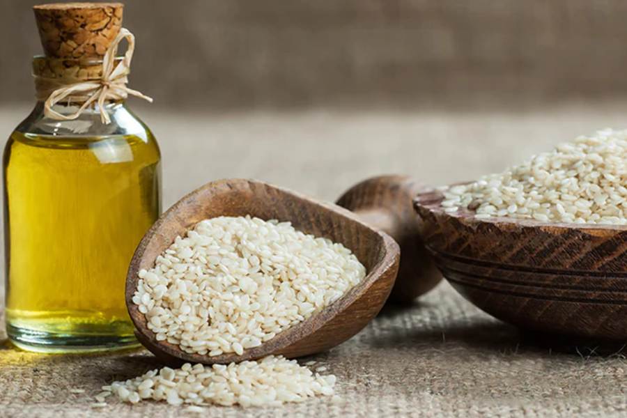 যাঁদের আর্থারাইটিসের সমস্যা আছে, তাঁরা তিলের তেল দিয়ে রান্না করতে পারেন, উপকার পাবেন।