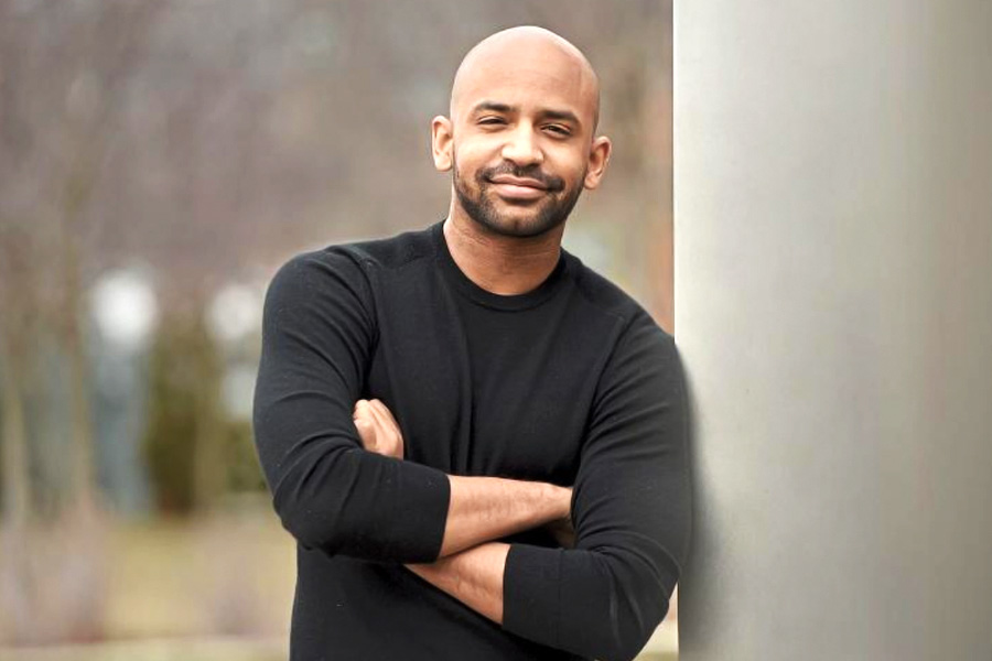 জীবন কখনও হাল না ছেড়ে দেওয়া এবং নিজের উপর বিশ্বাস রেখে নিজের ভাগ্য তৈরি করার জলজ্যান্ত প্রমাণ ৩২ বছর বয়সি ব্যবসায়ী জোশ ফ্যাবিয়ান। জোশ গেমিং ওয়েবসাইট ‘মেটাফাই’র সহ-প্রতিষ্ঠাতা এবং সিইও।