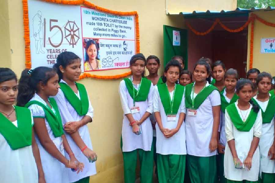 ‘‘আমি একটা মন্দ্রিতা হয়ে যে কাজ করছি, আইএএস হয়ে অনেক মন্দ্রিতা এই রকম কাজ করতে পারবে।’’