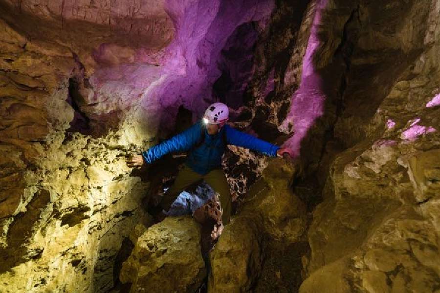 কাফলিন এবং তাঁর সঙ্গী জেমস জাকালা প্রথম অভিযানের পর দ্বিতীয়টির জন্য প্রস্তুত হন। তাঁদের তৃতীয় সঙ্গী কেভিন ফিলে যেতে রাজি হননি। তিনি ওই কঠিন অভিযান থেকে সরে আসেন।