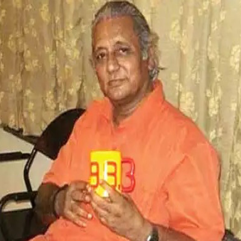 কেরিয়ারের শুরুতে অনিল মোহিলের সঙ্গে যৌথ ভাবে কাজ করতেন অরুণ। যৌথ ভাবেই এসেছিল স্বীকৃতি। তাঁরা দু’জন ‘অনিল-অরুণ’ নাম নিয়ে একাধিক জনপ্রিয় ছবিতে কাজ করেছেন।