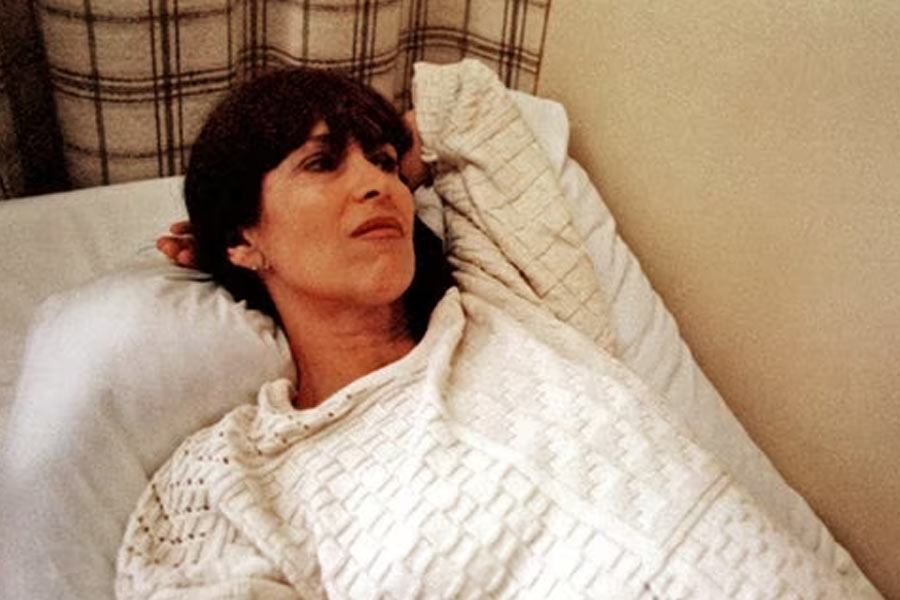 ছ’বছরের কারাবাসের সাজা কাটানোর আগেই জেল থেকে ছাড়া পেয়ে গিয়েছিলেন মারিয়ান। ’৮৫-র জুনে জেলের বাইরে বার হন তিনি। এর পর দেশ ছেড়ে নাইজিরিয়ায় গিয়ে থাকতে শুরু করেন। সেখানেই সংসার পেতেছিলেন তিনি। নব্বইয়ের দশক পর্যন্ত সে দেশেই কাটান।