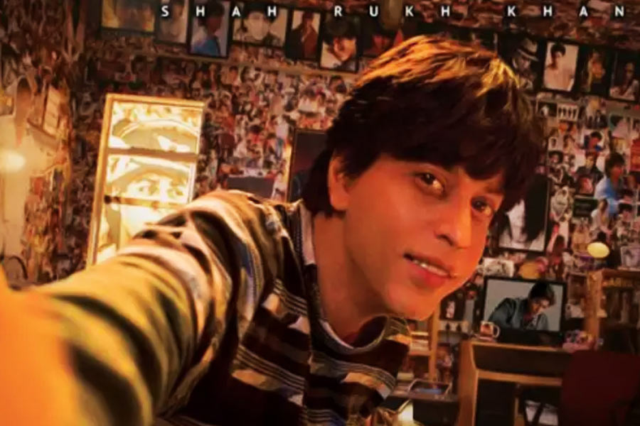 ২০১৬ সালের এপ্রিল মাসে মুক্তি পায় ‘ফ্যান’। যুগ্ম চরিত্রে শাহরুখের অভিনয়কে কেন্দ্র করে এই ছবি প্রত্যাশার পারদ চড়িয়েছিল অনেকটা। তবে ২০০ কোটির গণ্ডি পেরোতে পারেনি ‘ফ্যান’ও।