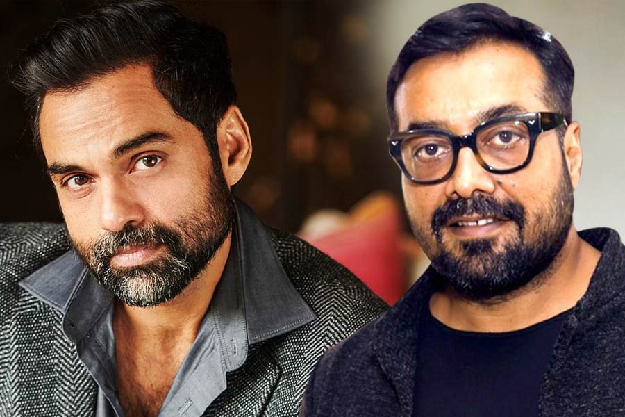 কম বাজেট থাকা সত্ত্বেও অভয়ের জন্য বিলাসবহুল হোটেলের ব্যবস্থা করেছিলেন বলে দাবি করেন অনুরাগ। অনুরাগের দাবি, দেওল পরিবারের সদস্য বলে সব সময় অন্য রকম ব্যবহার চাইতেন অভয়। বিলাসিতা ছাড়া থাকতে পারতেন না তিনি। 