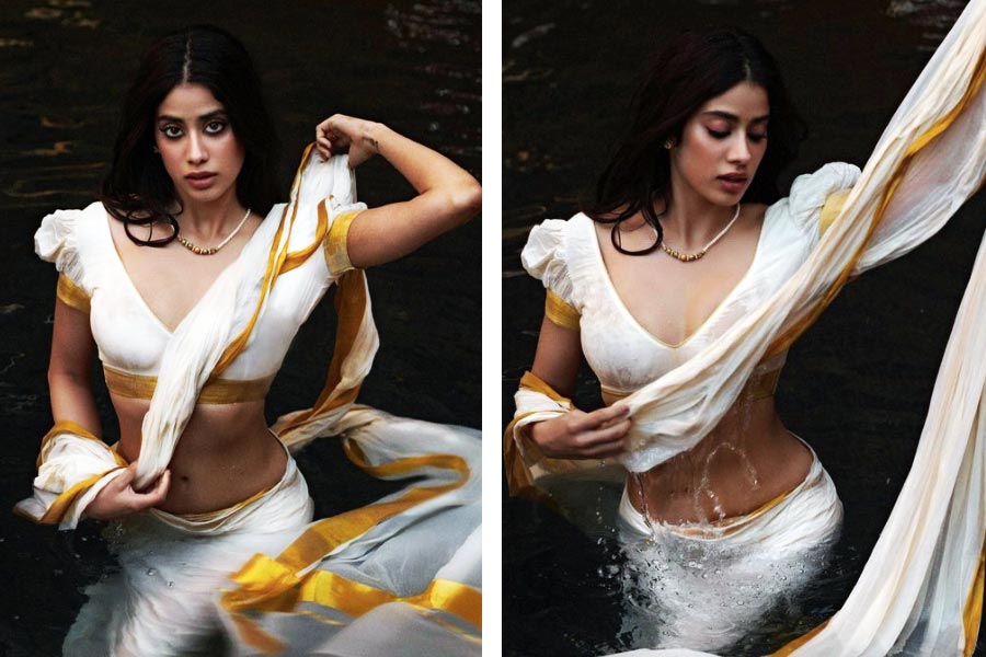 Janhvi in ​​a golden saree, lover's love is revealed by seeing the photo