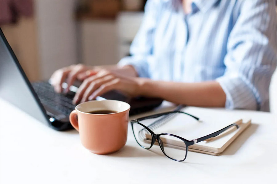 চাওয়ের মতে, ‘স্লেক ইয়ার্স’-এ জন্মগ্রহণ করেছেন, এমন মানুষেরা সুসংবাদ আশা করতে পারেন। বে়ড়াতে গিয়ে মনের মানুষকে খুঁজে পেতে পারেন। কর্মক্ষেত্রে নতুন সুযোগ, উন্নতিও হতে পারে। তবে কর্মক্ষেত্র এবং ব্যক্তিজীবনে ভারসাম্য বজায় রাখতে হবে।