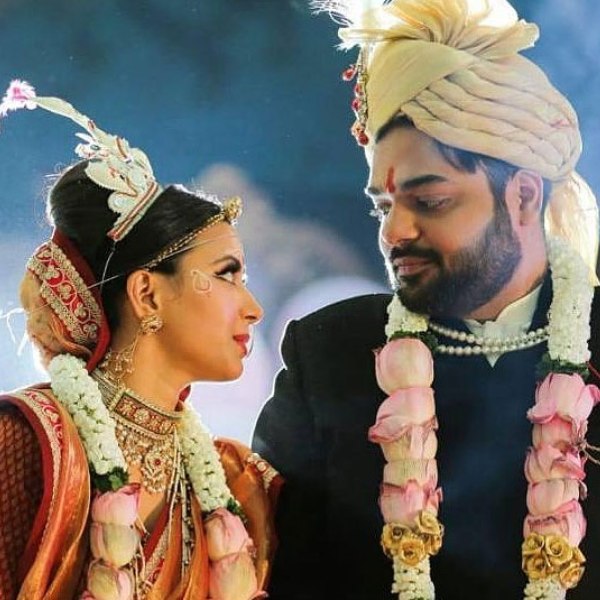 ২০১৮ সালে ছবি নির্মাতা রোহিত মিত্তলের সঙ্গে সাত পাকে বাঁধা পড়েছিলেন শ্বেতা। কিন্তু বিয়ের এক বছর পর রোহিত এবং শ্বেতা আলাদা থাকতে শুরু করেন।