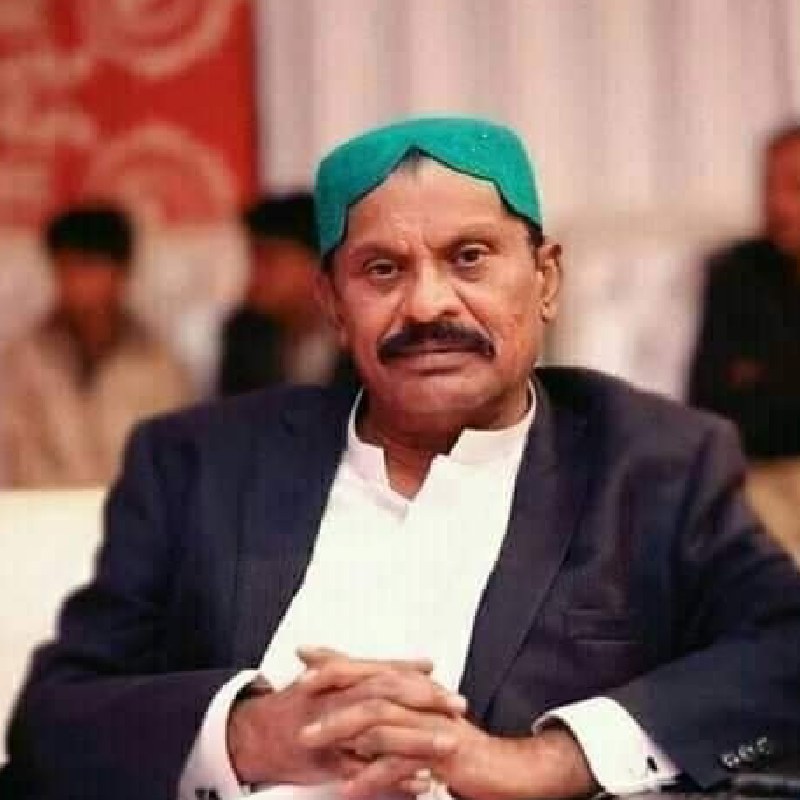 পাকিস্তানের বিখ্যাত এবং ধনী হিন্দুদের মধ্যে অন্যতম খাটুমল জীবন। দেশের প্রথম সারির রাজনীতিবিদ তিনি। পাকিস্তান পিপল্‌স পার্টির এই নেতা পার্লামেন্টের সদস্য হিসাবেও দায়িত্ব সামলেছেন।