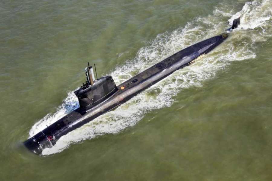 আবার বিপক্ষের হামলাকে ঠেকিয়ে রাখতেও পারবে এই সাবমেরিন। কারণ বাগিরে রয়েছে স্টেট অব দ্য আর্ট টর্পোডো ডেকয় সিস্টেম। বিপক্ষের টর্পেডোকে বিভ্রান্ত করে ভুল পথে চালনা করতে পারবে বাগির। 