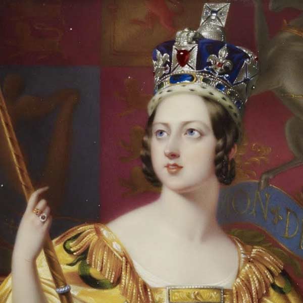 ব্রিটেনের ইতিহাসে ভিক্টোরিয়ান যুগকে এক বিচিত্র সময়কাল বলে ধরা হয়। ইংল্যান্ডেশ্বরী ভিক্টোরিয়ার শাসনকাল যদিও ১৮৩৭ থেকে ১৯০১ সাল, তবু ইতিহাসবিদরা মনে করেন যুগধর্ম বিচার করলে এই কাল ১৮২০ থেকে ১৯১৪ বা প্রথম বিশ্বযুদ্ধের সুত্রপাত পর্যন্ত বিস্তৃত। এই যুগে এক দিকে যেমন ব্রিটেন বিশ্বের অন্যতম প্রধান শক্তি হয়ে দাঁড়ায়, তেমনই সে দেশে বিজ্ঞান, সাহিত্য বা শিল্পকলার বিশেষ বিকাশ ঘটে। কিন্তু একই সঙ্গে এই যুগ চিহ্নিত হয়ে রয়েছে বিচিত্র সব বিশ্বাস বা প্রথার জন্য, যার সঙ্গে সমকালের অন্যান্য ভাবনাকে মেলাতে বেশ কষ্ট হয়। 