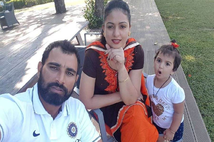 শামি তাঁকে মারধর করেছিলেন বলেও অভিযোগ করেছিলেন হাসিন। তিনি দাবি করেছিলেন, তাঁর শ্বশুরবাড়ির লোকজন তাঁকে ঘুমের ওষুধ খাইয়ে খুন করার চক্রান্ত করেছিলেন। এ সবের পাশাপাশি শামির বিরুদ্ধে ম্যাচ গড়াপেটার অভিযোগ করেছিলেন তিনি। 