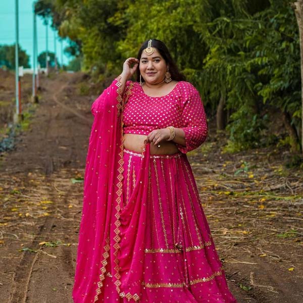 ছোট থেকেই নাচ করতে ভালবাসতেন তানভি। তাঁর বয়স যখন মাত্র ৩, সেই সময়ই নাচ শিখতে চেয়েছিলেন তিনি। কিন্তু, স্থূলতার কারণে নাচ নিয়ে বিশেষ কিছু করতে পারবেন না, এমন কথা শুনতে হয়েছিল তাঁকে। তবে নাচের প্রতি তানভির ভালবাসা এ সব কথায় উবে যায়নি।