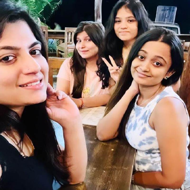 সমাজমাধ্যমে যথেষ্ট সক্রিয় মেহা। ইনস্টাগ্রাম, টুইটার কিংবা ফেসবুকে প্রায়ই তাঁকে নানা ছবি এবং ভিডিয়ো শেয়ার করতে দেখা যায়। পোস্ট করেন অক্ষরের সঙ্গে কাটানো নানা মুহূর্তের ছবিও। ইনস্টাগ্রামে তাঁর ফলোয়ার সংখ্যা ২১ হাজারের বেশি।