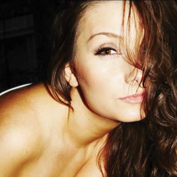 শাহরুখের নতুন ছবি ‘পাঠান’ দিয়ে বলিউডে আত্মপ্রকাশ করেছেন হলিউড অভিনেত্রী র‌্যাচেল। তবে শাহরুখ আদপে কে, তা নিয়ে তাঁর বিন্দুমাত্র ধারণা ছিল না বলেও অভিনেত্রী জানিয়েছেন।