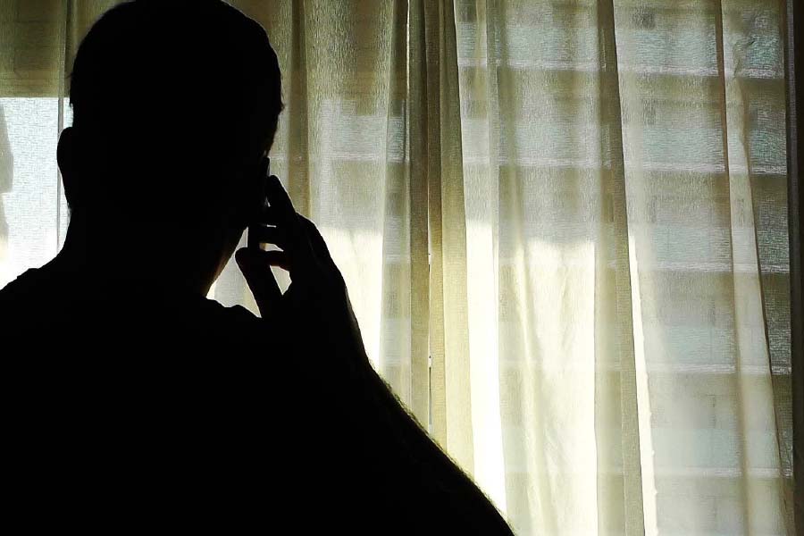 সংবাদমাধ্যমের রিপোর্ট অনুযায়ী, ফ্র্যান্‌চেক এলাকায় স্বামী ইয়োহানকে নিয়ে স্বপ্নের জগৎ গড়েছিলেন শানেল। ইয়োহান ছিলেন স্থানীয় একটি ফার্মের সহকারি ম্যানেজার।