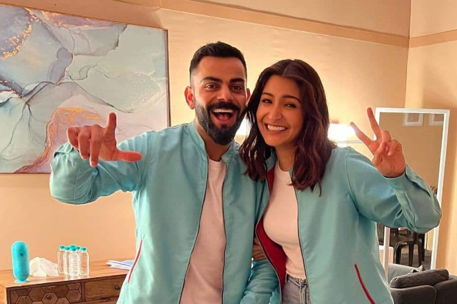 আলিবাগে এই খামারবাড়িটি কিনতে ২০ কোটি টাকা খরচ করেছেন বিরাট এবং অনুষ্কা।