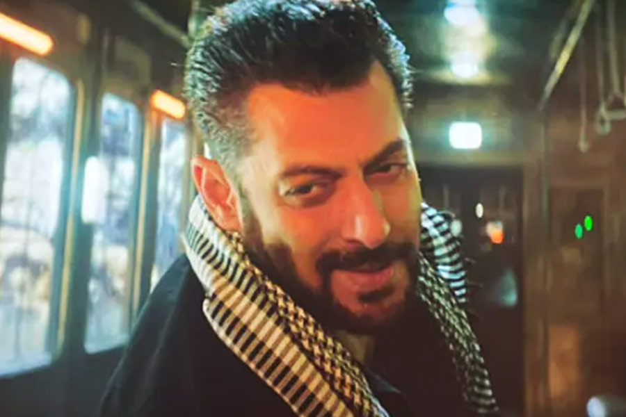 ‘পাঠান’-এর আগে যশরাজের ব্যানারে আর কোনও হিন্দি ছবি মুক্তির প্রথম এবং দ্বিতীয় দিনে এত আয় করেনি।