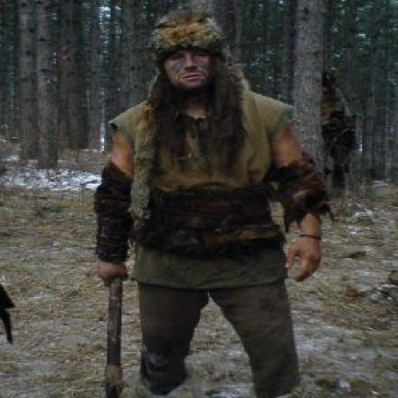 ‘ব্ল্যাক উইডো’, ‘অ্যাসাসিন্স ক্রিড’, ‘দ্য হিটম্যান্স বডিগার্ড’ ছবিতে কাজ করে আসা গেনাডি গ্যানচেভ ‘পাঠান’ ছবিতেও স্টান্টম্যান হিসাবে কাজ করেছেন।