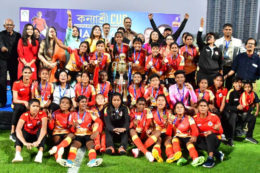 a picture of East Bengal women’s team wins Kanyashree Cup