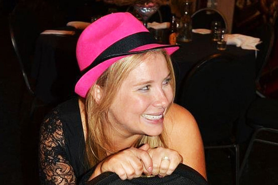 প্রযুক্তির ক্ষেত্রে ২০১৯ সালে বর্ষসেরা মহিলা হিসাবে নির্বাচিত হয়েছিলেন এরিন। ‘উইমেন ইন টেক অ্যাওয়ার্ড’ নামের ওই সম্মানের পাশাপাশি আরও একটি পুরস্কার জুটে যায় তাঁর।