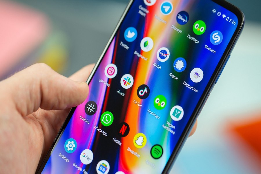 BharOS Operating System is a made in India Operating System.