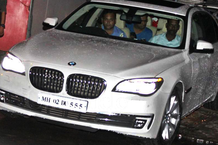 Image of Shah Rukh Khan's car