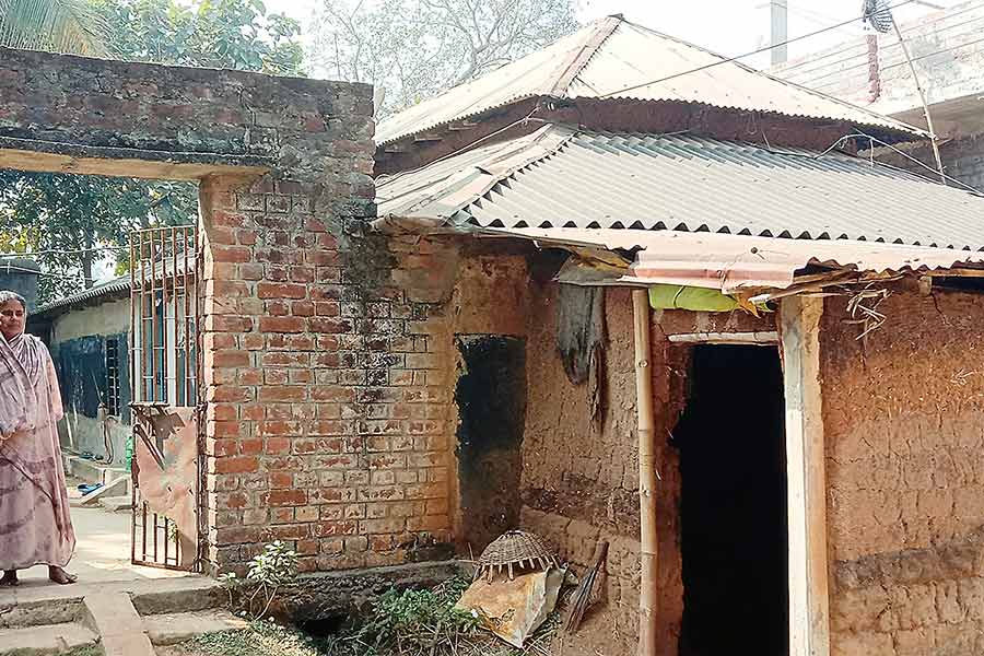 গড়বেতায় পদ্মশ্রী প্রাপক রতনচন্দ্র করের ভাইয়ের বাড়ি। নিজস্ব চিত্র