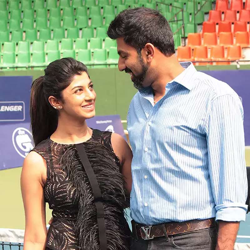 Picture of Rohan and Supriya Bopanna together