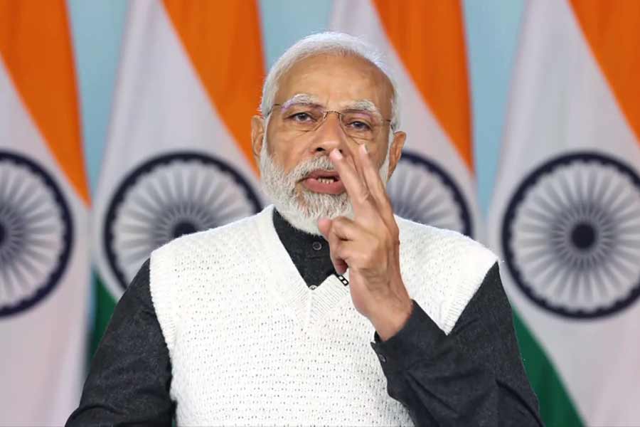 ২০২৪ সালের লোকসভা নির্বাচনের আগে প্রধানমন্ত্রী নরেন্দ্র মোদী সারা বছরের ব্যয়ের যে চূড়ান্ত পরিকল্পনা প্রকাশ্যে এনেছেন তাতে ক্রমবর্ধমান সুদের হার এবং বিশ্বব্যাপী অর্থনীতির মন্থর গতি ধরা পড়ে।