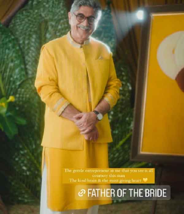 Photograph of Vivek Mehra.