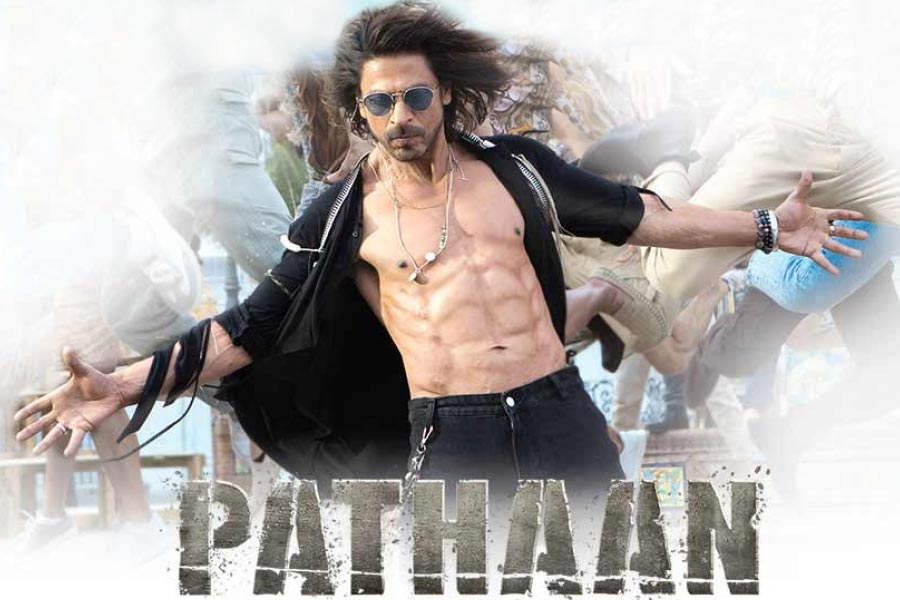 pathaan movie poster
