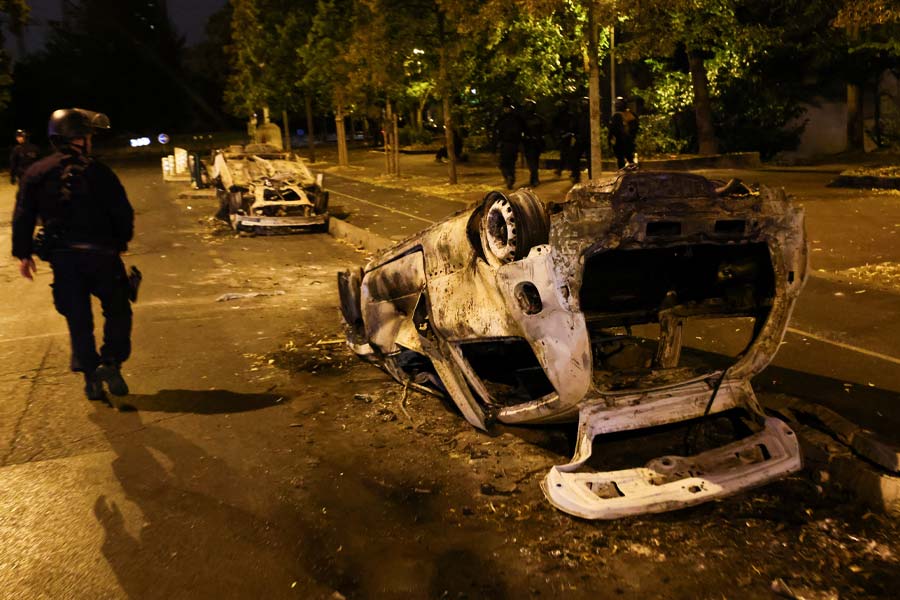 Why riot is happening in France and why government is blaming social medias for that