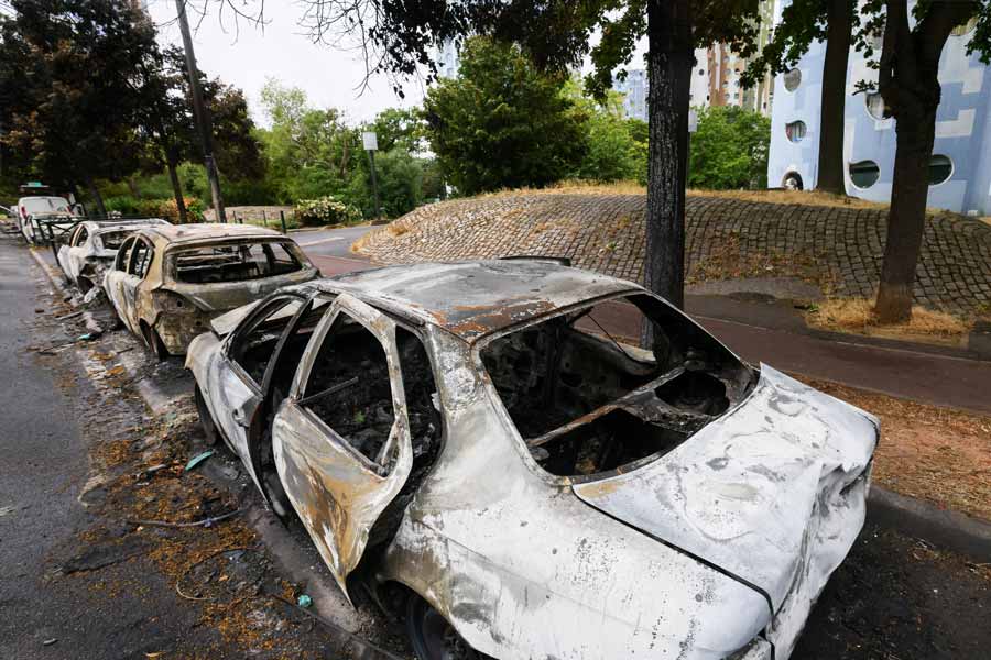 Why riot is happening in France and why government is blaming social medias for that