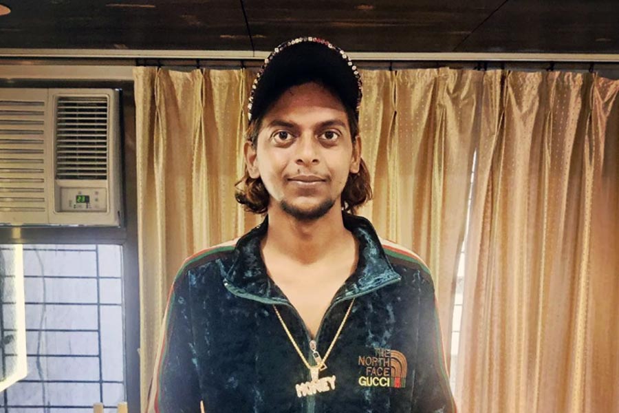 ইঞ্জিনিয়ারিং পড়ার জন্য জয়েন্ট এন্ট্রান্সের বাধা পেরোতে বছর দুয়েক বহু কাঠখড় পোড়াতে হয়েছিল রঞ্জনকে। বিহারের অরওয়াল জেলার তাঁদের পারিবারিক বসতি।