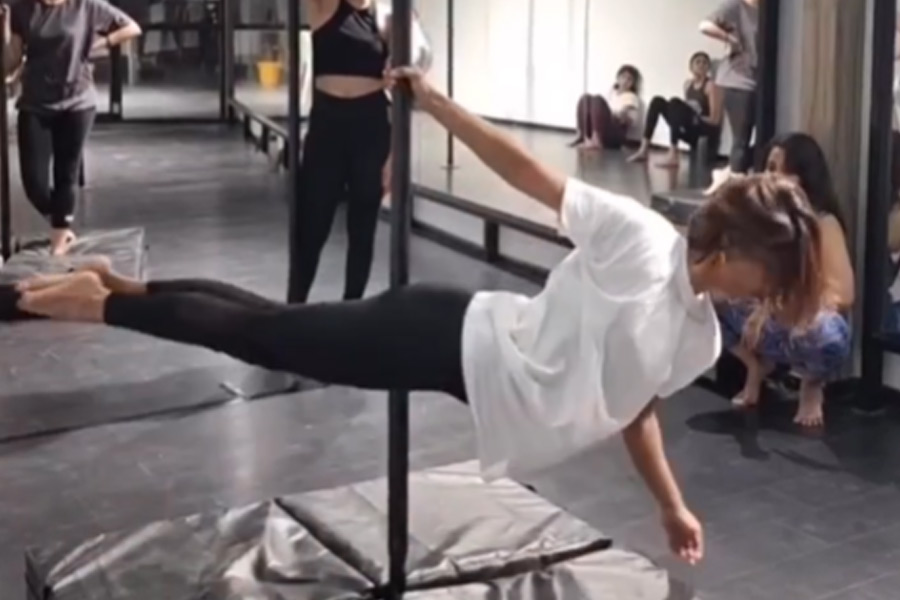 image of anusha swami 