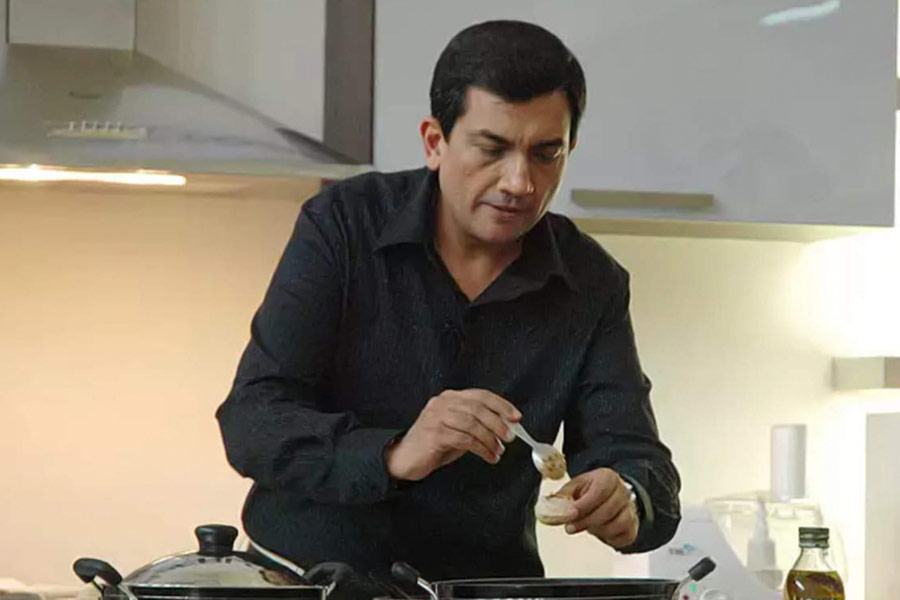 How much Sanjeev Kapoor earns, all you need to know about Indian iconic chef