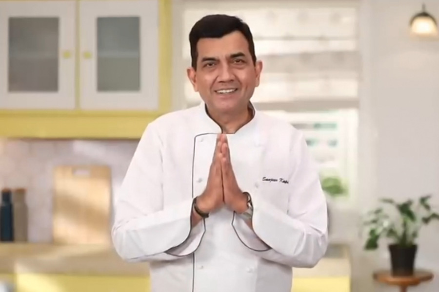 How much Sanjeev Kapoor earns, all you need to know about Indian iconic chef