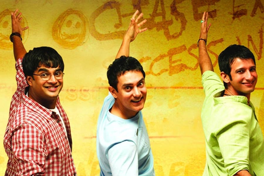 Bollywood actor Shah Rukh Khan rejected four films those made Aamir Khan's career