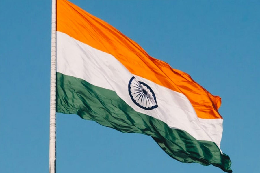 ইউক্রেন যুদ্ধের পর পশ্চিমের দেশগুলি রাশিয়ার বিরোধিতায় আমেরিকার তালে তাল মিলিয়েছিল। কিন্তু ভারত এ ক্ষেত্রে নির্দিষ্ট করে কোনও পক্ষ নেয়নি। শান্তি স্থাপনের কথা বললেও রাশিয়ার সরাসরি বিরোধিতা করেনি নয়াদিল্লি।