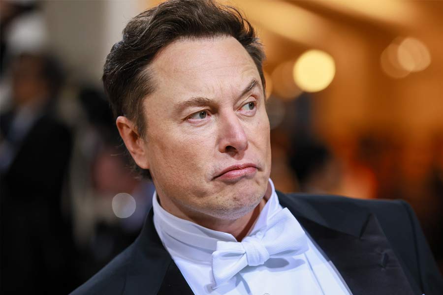 image of elon mask 