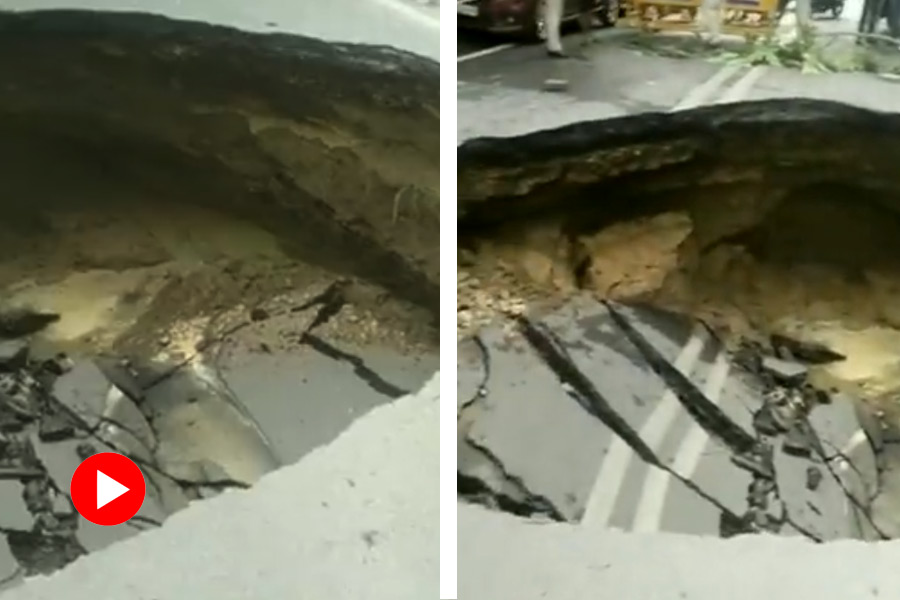 Delhi massive road cave in reported in Janakpuri area video surfaced
