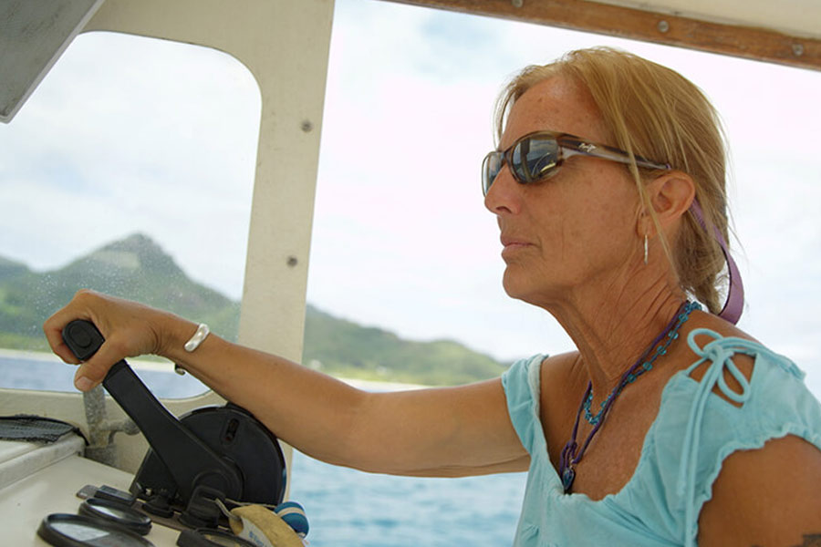 সমুদ্রের তলায় ছবি তুলতে গিয়ে বিজ্ঞানীকে আক্রমণ করা ‘বন্ধু’! প্রকাশ্যে আসে অন্য রহস্য