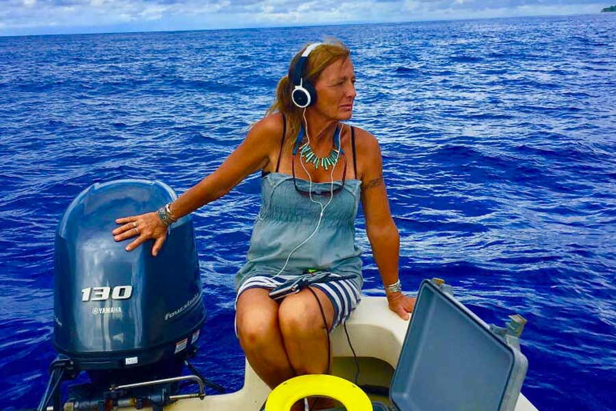 সমুদ্রের তলায় ছবি তুলতে গিয়ে বিজ্ঞানীকে আক্রমণ করা ‘বন্ধু’! প্রকাশ্যে আসে অন্য রহস্য