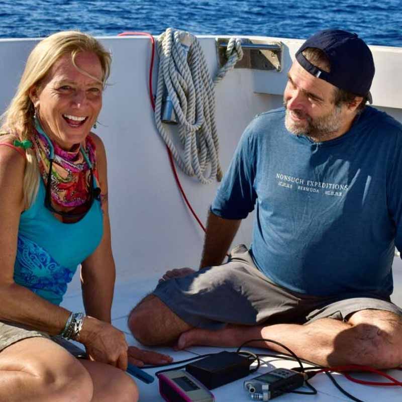 সমুদ্রের তলায় ছবি তুলতে গিয়ে বিজ্ঞানীকে আক্রমণ করা ‘বন্ধু’! প্রকাশ্যে আসে অন্য রহস্য